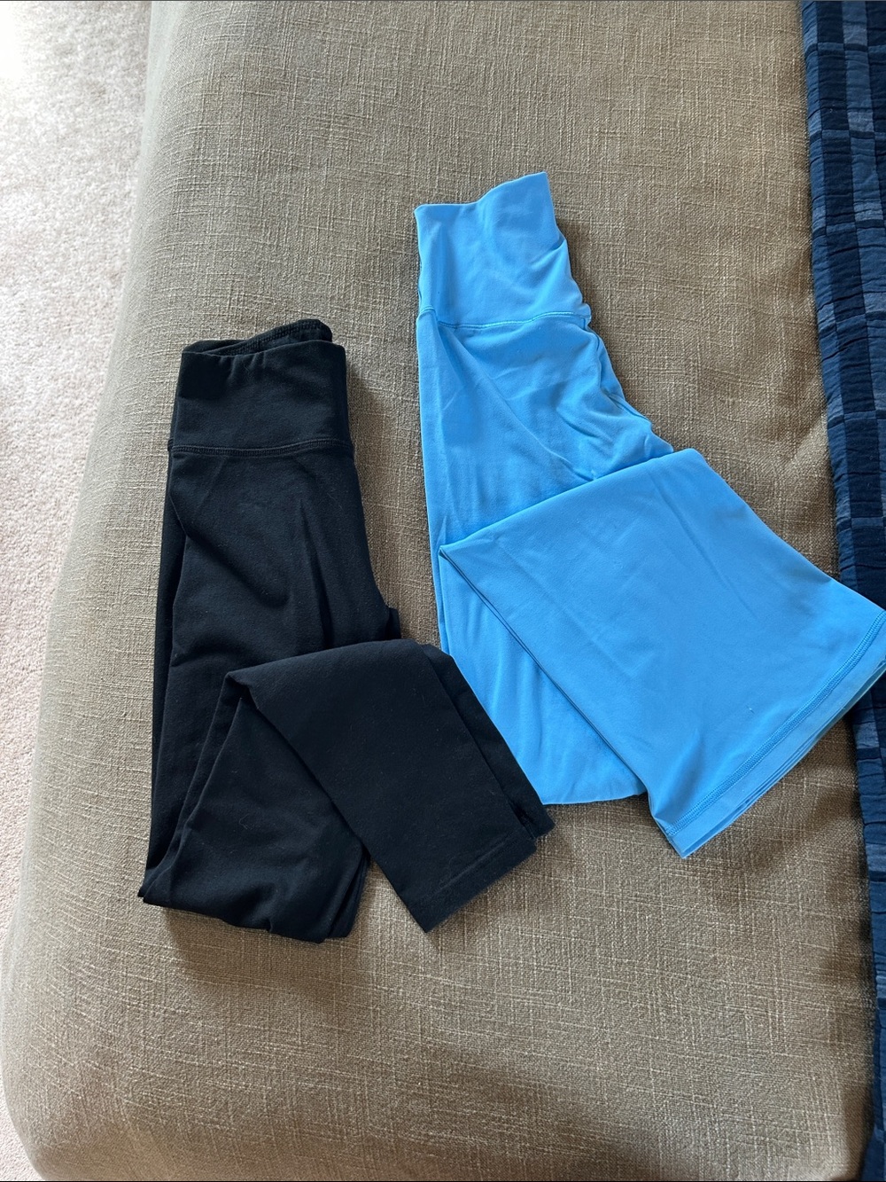 aerie Kids Leggings - Black & Bright Blue